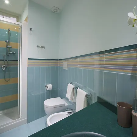 Apartment, 700m To Sandy * סורנטו